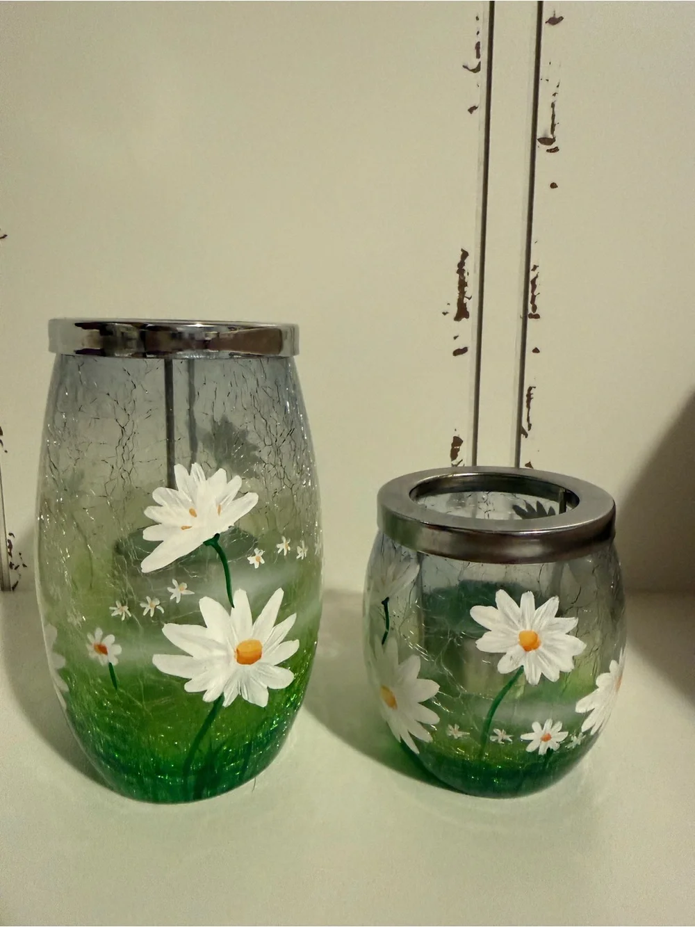Yankee Candle Daisy Crackle Tealight Holder - set of 2 Approx 5”&3”
